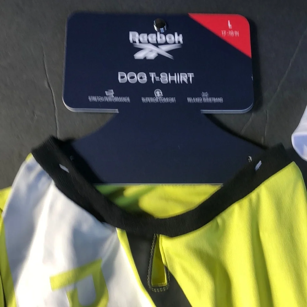 Bundle 2 NWT Reebok Logo Dog Tees L - Picture 9 of 13
